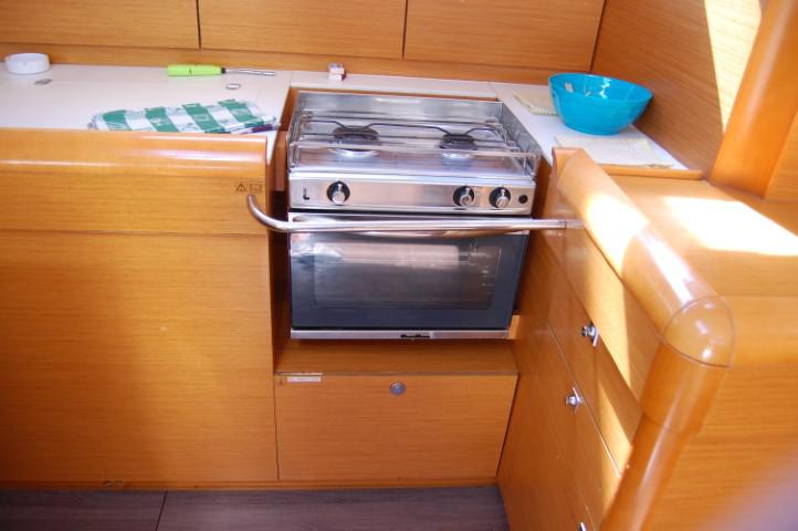 Book yachts online - sailboat - Sun Odyssey 519 - Alboran Champagne (Cabo Verde) - rent