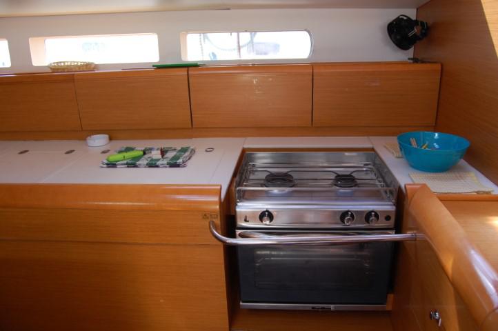 Book yachts online - sailboat - Sun Odyssey 519 - Alboran Champagne (Cabo Verde) - rent