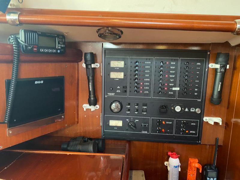 Book yachts online - sailboat - Beneteau 50-4 - Alboran Bikini Cabo Verde - rent