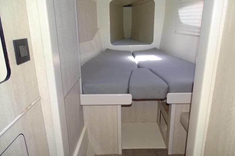 Book yachts online - catamaran - Leopard 44 - La Luna (Majorca) - rent