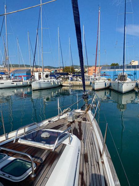 Book yachts online - sailboat - Beneteau 50-4 - Alboran Bikini (Majorca) - rent