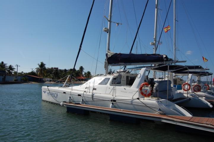Book yachts online - catamaran - Voyage 440 - Alboran Mahanga Cuba - rent