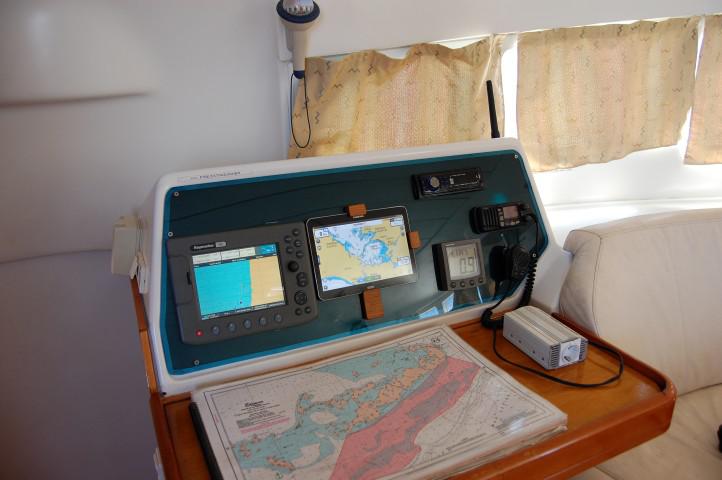 Book yachts online - catamaran - Lagoon 410 - Sofia Cuba - rent