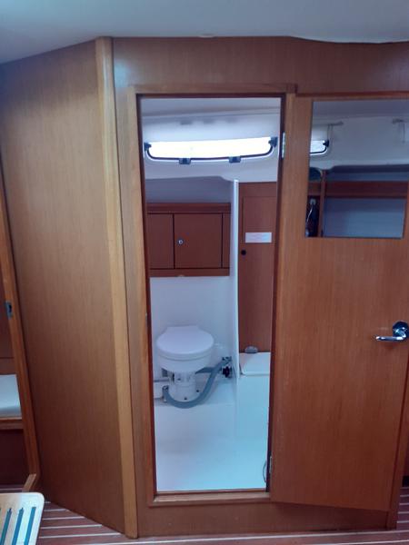 Book yachts online - sailboat - Bavaria 43 Cruiser - Beta  - rent