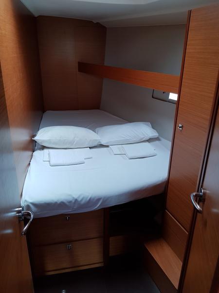 Book yachts online - sailboat - Dufour 460 Grand Large - Ibis - rent