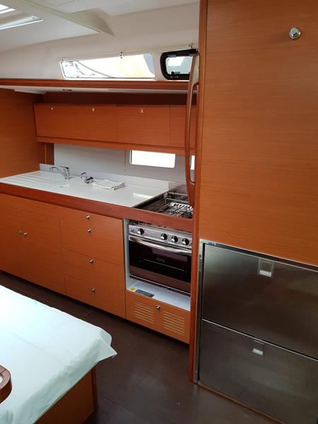 Book yachts online - sailboat - Dufour 460 Grand Large - Ibis - rent