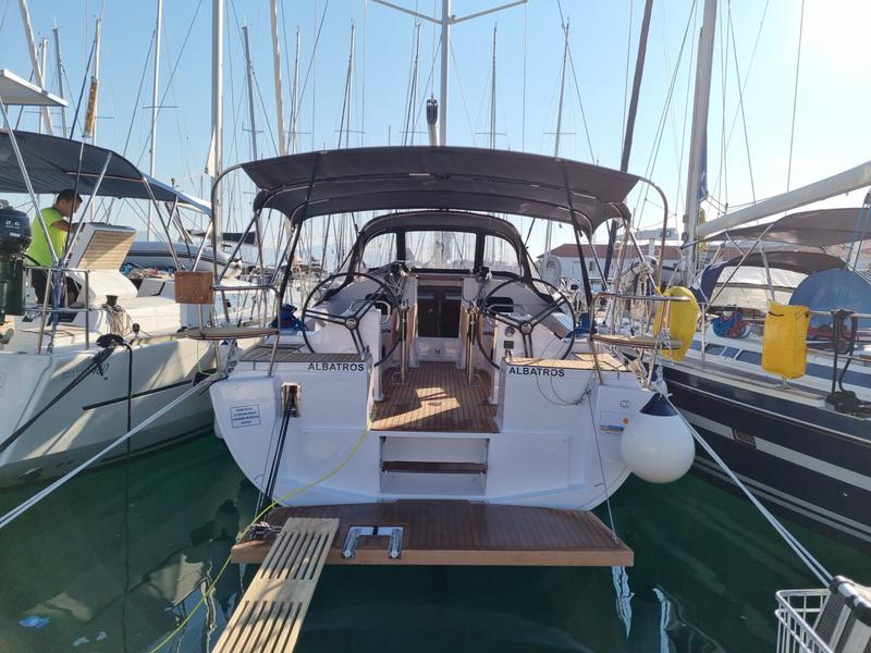 Book yachts online - sailboat - Elan Impression 45 - Albatros - rent