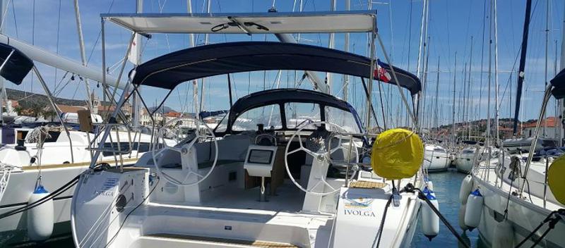 Book yachts online - sailboat - Bavaria Cruiser 51 - Ivolga - rent