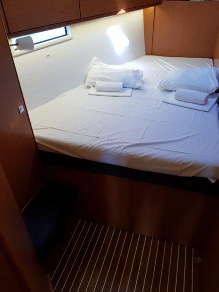 Book yachts online - sailboat - Bavaria Cruiser 51 - Ivolga - rent