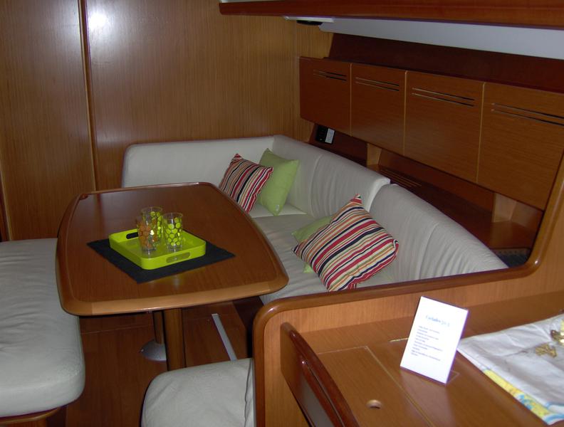 Book yachts online - sailboat - Cyclades 50.5 - Elios - rent