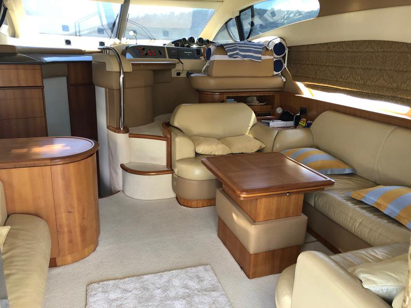 Book yachts online - motorboat - Azimut 50 - Azimut - rent