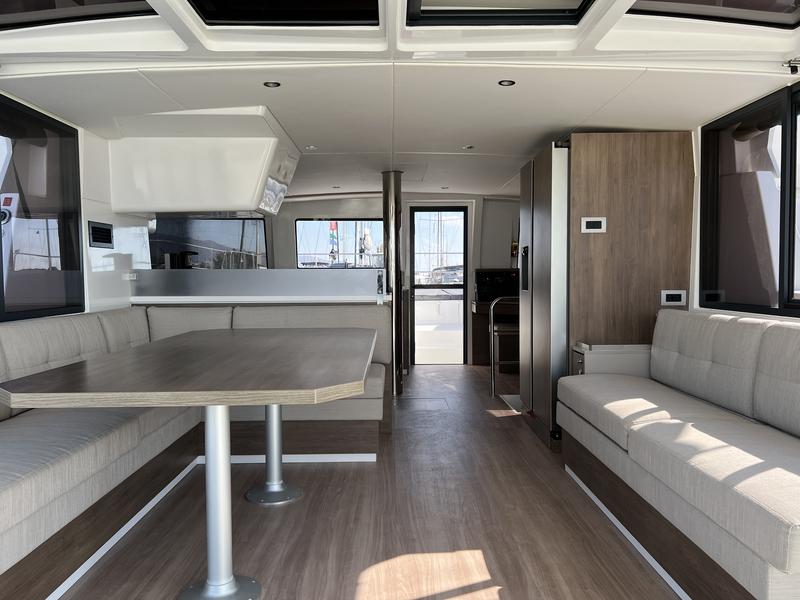 Book yachts online - catamaran - Bali 4.4 - Emmelia - rent