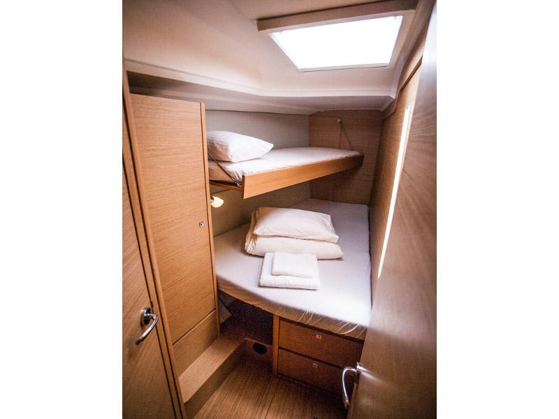 Book yachts online - sailboat - Dufour 460 Grand Large - LISABET 2018+AC - rent