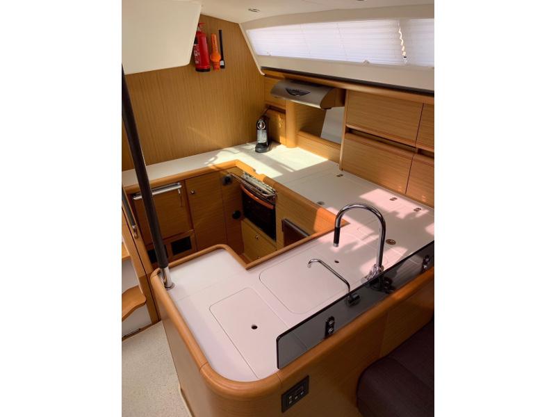 Book yachts online - sailboat - Jeanneau 57 - KURUKULLA OV AC+G+refit 2021+new sails 2022 - rent
