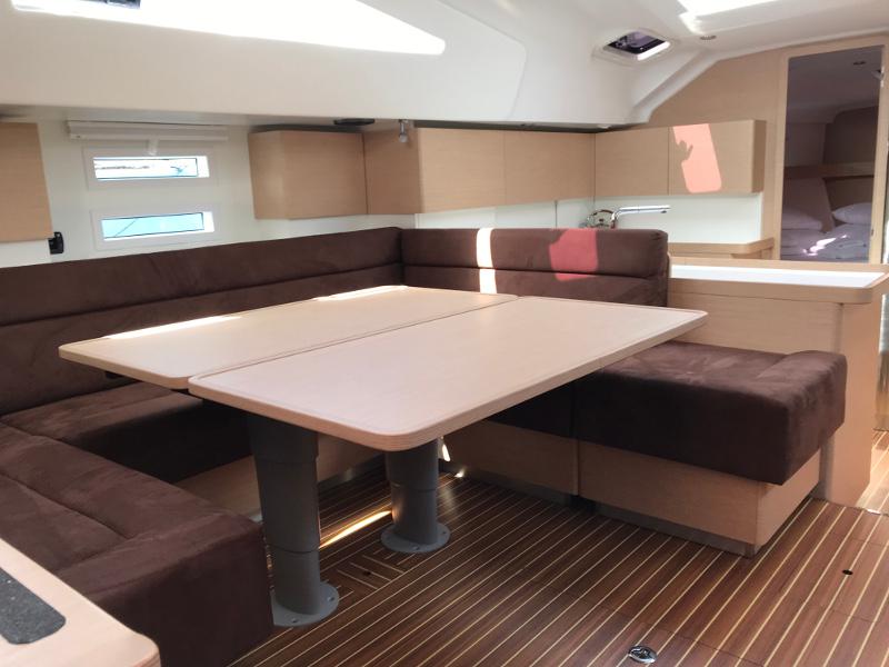 Book yachts online - sailboat - Elan 50 Impression - LOVIS 2019+AC - rent