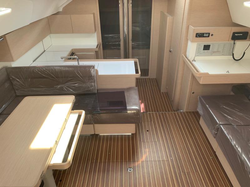 Book yachts online - sailboat - Elan 50 Impression - LOVIS 2019+AC - rent