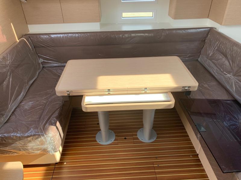 Book yachts online - sailboat - Elan 50 Impression - LOVIS 2019+AC - rent