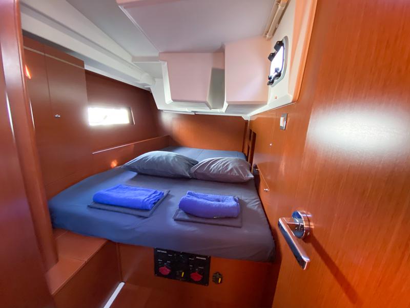 Book yachts online - sailboat - Oceanis 46.1 - No stress - rent