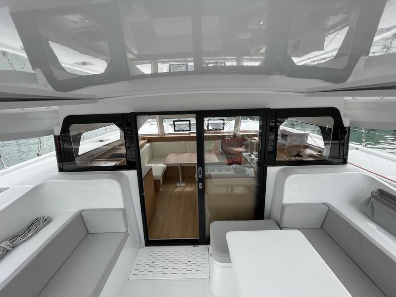 Book yachts online - catamaran - Excess 11 - Saona - rent