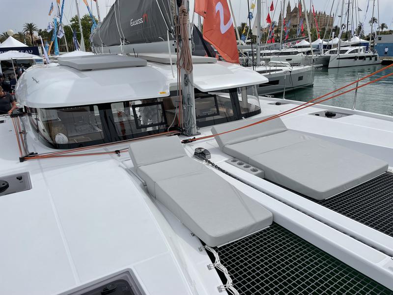 Book yachts online - catamaran - Excess 11 - Saona - rent
