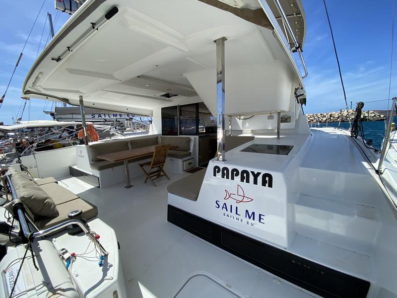Book yachts online - catamaran - Lucia 40 - Papaya (!!!from Monday!)) - rent