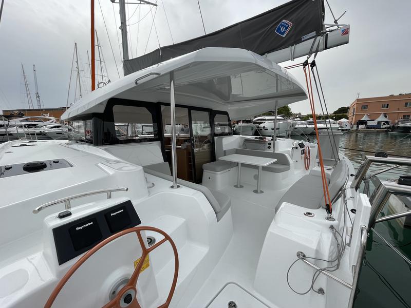 Book yachts online - catamaran - Excess 11 - Siesta - rent