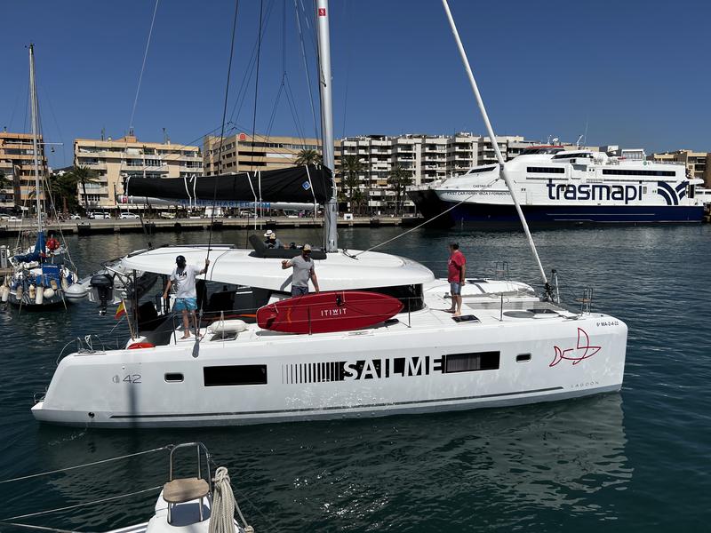 Book yachts online - catamaran - Lagoon 42 - Odessa - rent