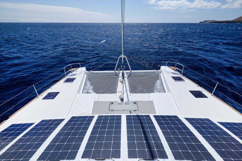 Book yachts online - catamaran - Lagoon 52F - Neptuno  - rent