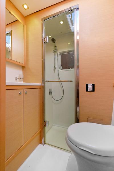 Book yachts online - catamaran - Lagoon 52F - Neptuno  - rent