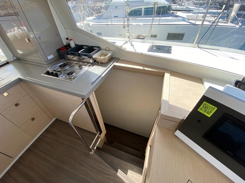 Book yachts online - catamaran - Lucia 40 - Aquila (!!!from Monday!) - rent