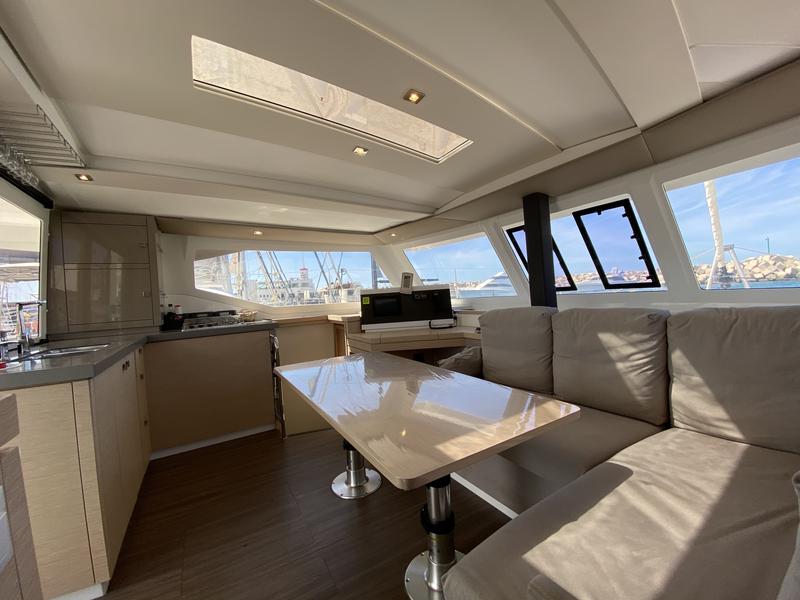 Book yachts online - catamaran - Lucia 40 - Aquila (!!!from Monday!) - rent