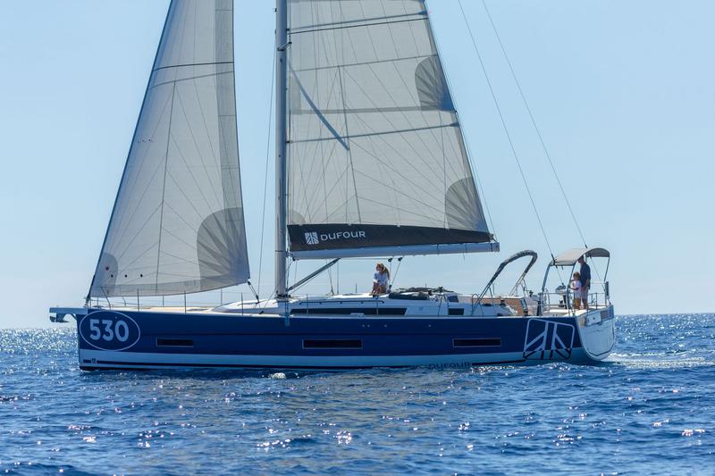 Book yachts online - sailboat - Dufour 530 - ARTEMIDE - rent