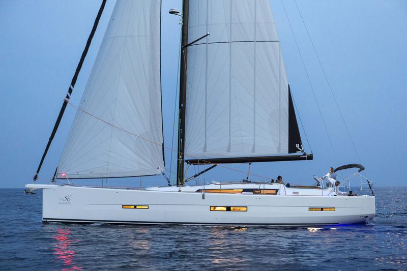 Book yachts online - sailboat - Dufour 56 Exclusive - INVICTUS - rent