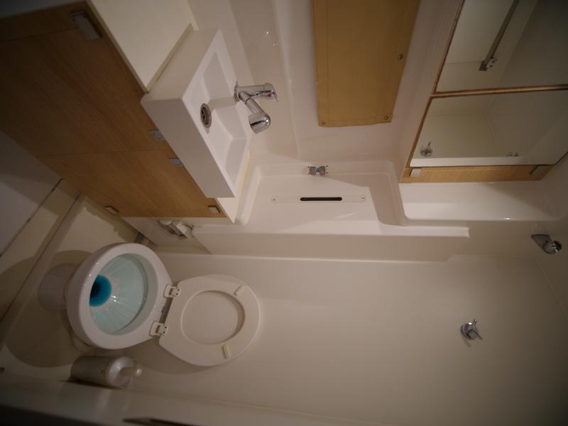 Book yachts online - catamaran - Bali 4.1 - Double Kiss - rent