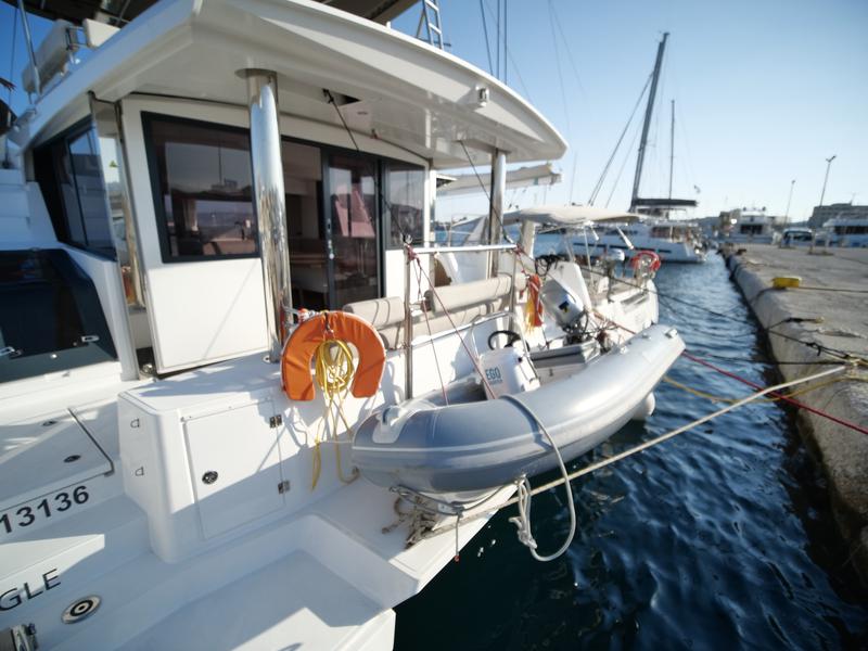 Book yachts online - catamaran - Bali 4.8 - EAGLE - rent