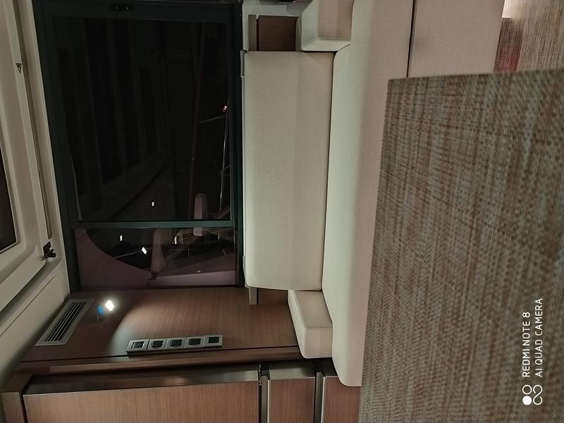 Book yachts online - powercatamaran - Bali 4.3 MY - Flying Dream  - rent