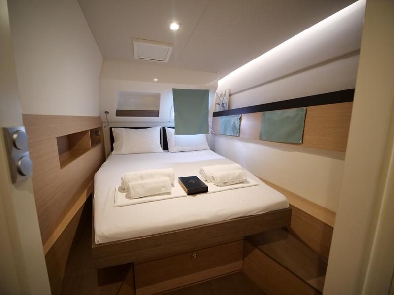Book yachts online - catamaran - Bali 4.5 - Cilia - rent