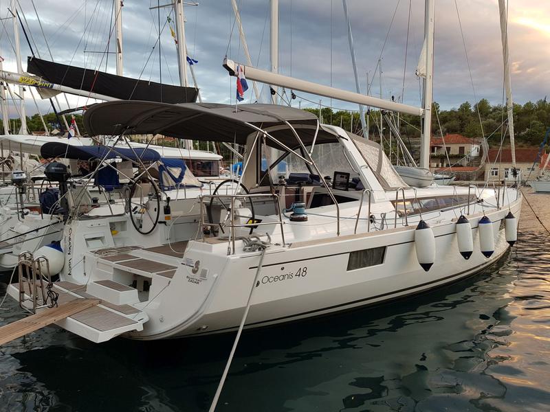 Book yachts online - sailboat - Oceanis 48 - Cheeky Lady - rent