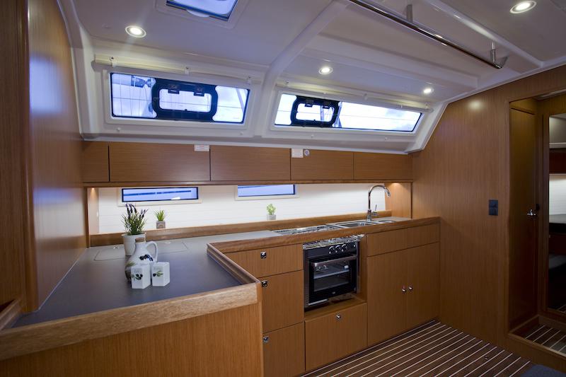 Book yachts online - sailboat - Bavaria 46 Cruiser - Avatar - rent