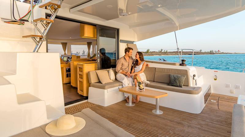 Book yachts online - catamaran - Lagoon 42 - Lagoon 42 (2018) - rent