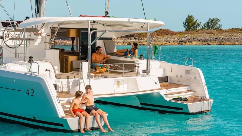 Book yachts online - catamaran - Lagoon 42 - Lagoon 42 (2018) - rent