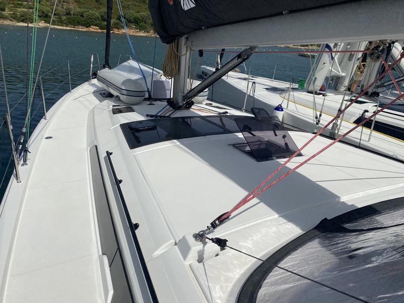 Book yachts online - sailboat - Dufour 470 - Virgo - rent