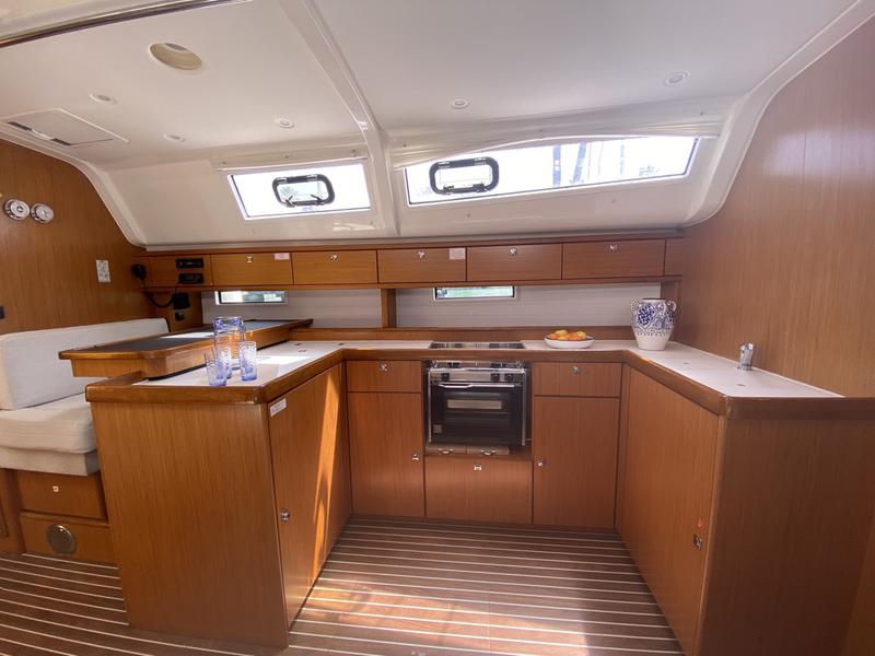 Book yachts online - sailboat - Bavaria Cruiser 51 - Rutilicus - rent
