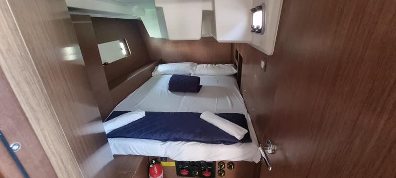 Book yachts online - sailboat - Oceanis 46.1 (4cabs-2heads) - Electra (Inverter) - rent