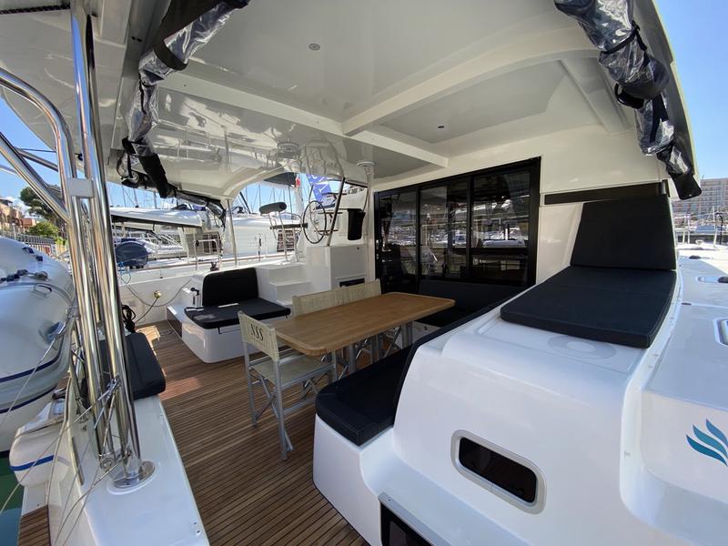 Book yachts online - catamaran - Lagoon 42 - Blue Eyes (WM, Inverter, Fans) - rent