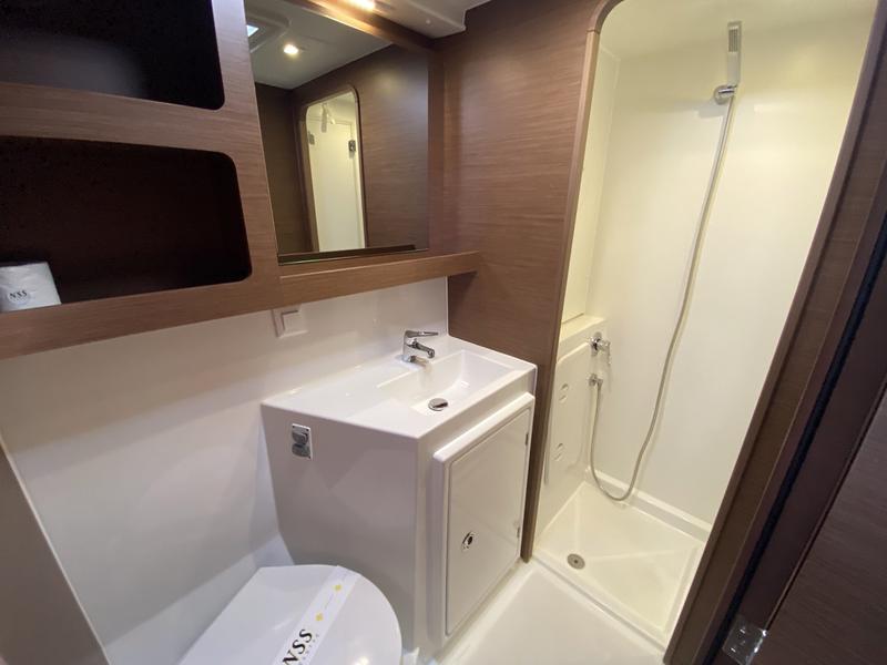 Book yachts online - catamaran - Lagoon 42 - Blue Eyes (WM, Inverter, Fans) - rent