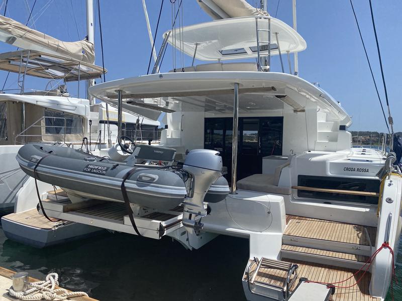 Book yachts online - catamaran - Lagoon 50 - Croda Rossa - rent