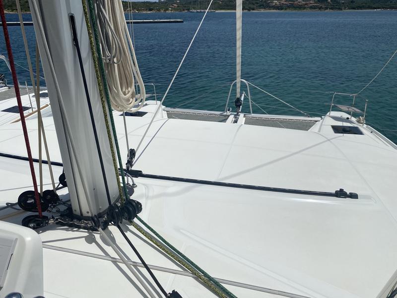 Book yachts online - catamaran - Lagoon 50 - Croda Rossa - rent