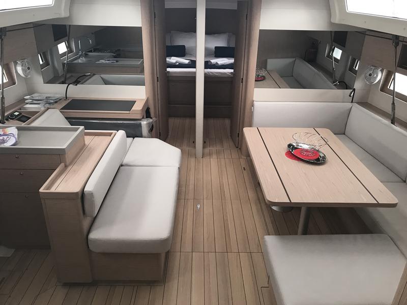 Book yachts online - sailboat - Oceanis 51.1 - Gacrux - rent