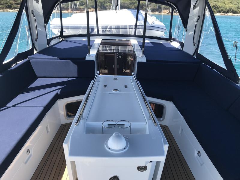 Book yachts online - sailboat - Oceanis 51.1 - Gacrux - rent
